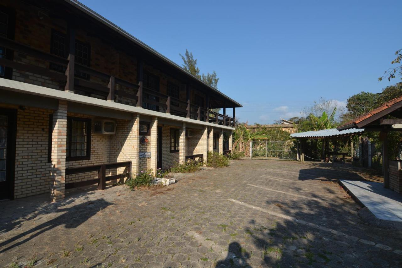 Residencial Da Casinha Apartment กาโรปาบา ภายนอก รูปภาพ